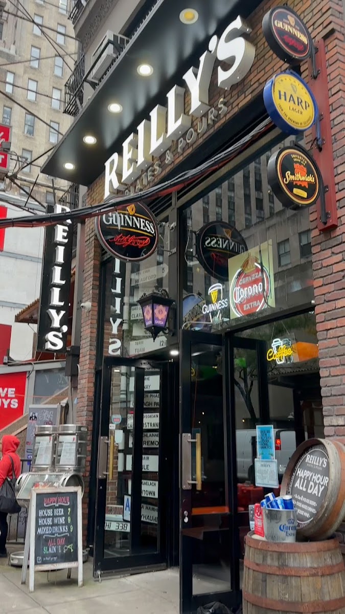 Reilly's Plates & Pours